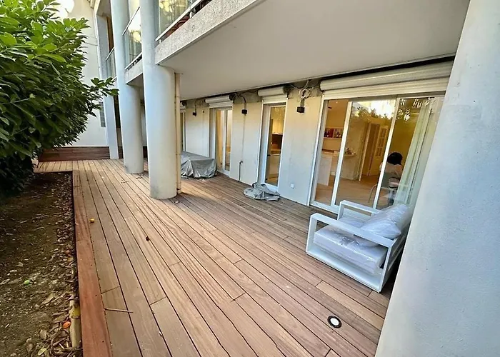 Cam0 - Appartement 2 Chambres En Rez-De-Terrasse